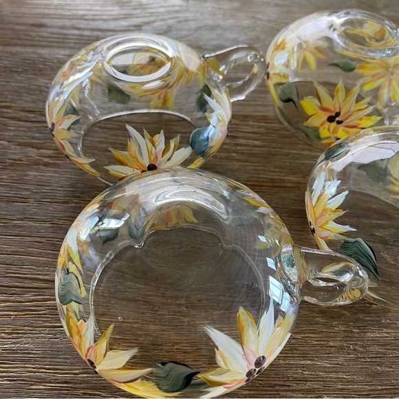 Vintage Mid-Century Handpainted Glass Cups Set of 4 - Picture 5 of 6